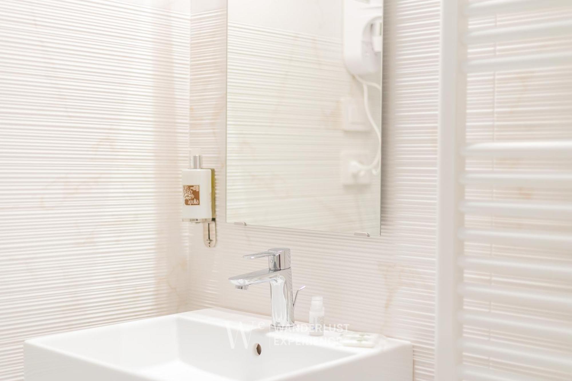 Wanderlust Experience Stone House Apartamento Bari Exterior foto